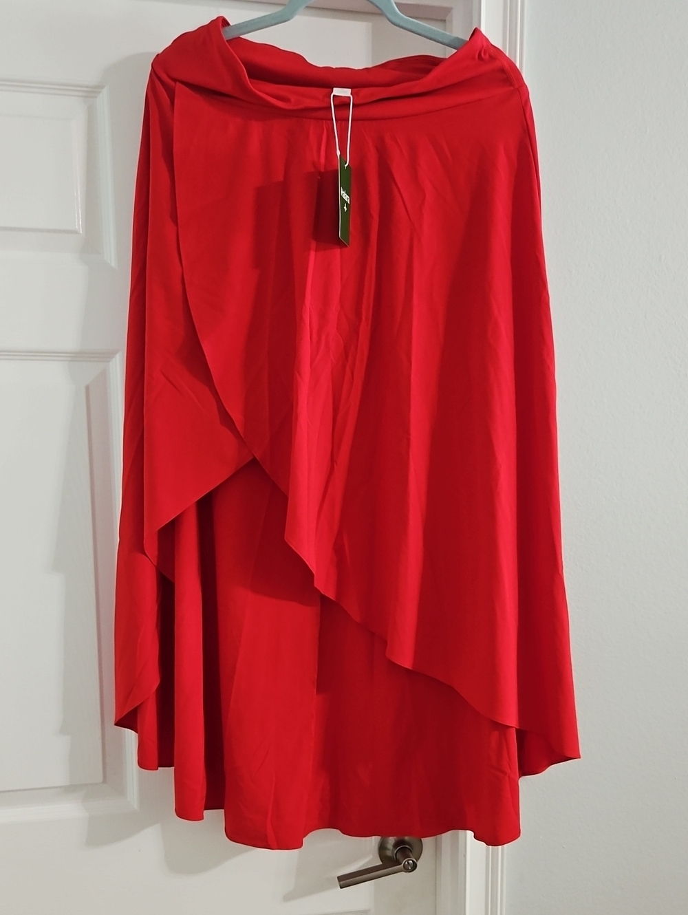 HALARA Red Asymmetrical Draped Skirt